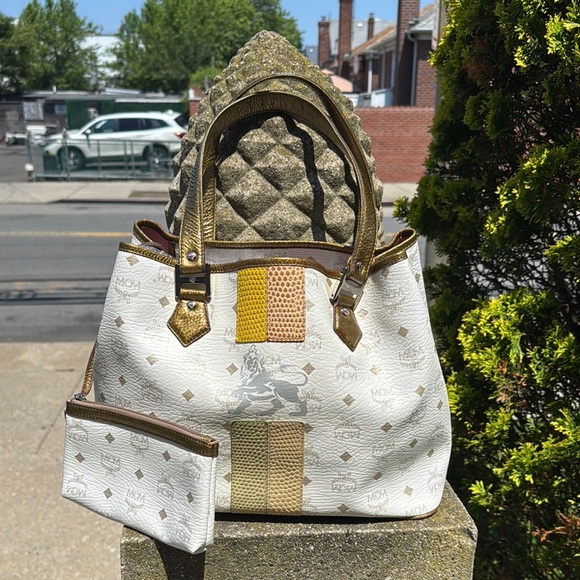 MCM Handbags - NWOT’s MCM Princess Lion White and Gold Tote with Luxurious Monogram Design